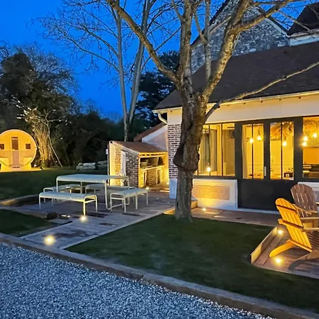 La Petite Maison De - De Charme 5 Etoiles Au Coeur Du Village - Maison 3 3 Salles De Bain - Jardin - Privatisation