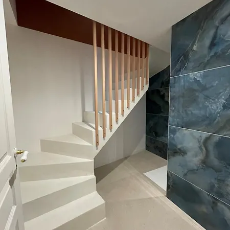 La Petite Maison De - De Charme 5 Etoiles Au Coeur Du Village - Maison 3 3 Salles De Bain - Jardin - Privatisation