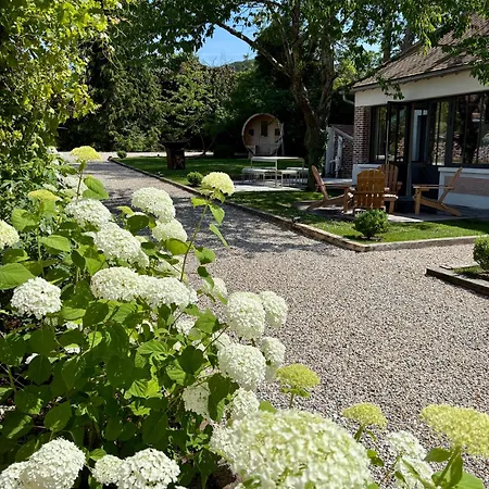 Pensión La Petite Maison De - Privatisation De Charme 5 étoiles Au Cœur Du Village - Maison 3 Giverny