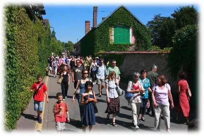 La Petite Maison De - De Charme 5 Etoiles Au Coeur Du Village - Maison 3 3 Salles De Bain - Jardin - Privatisation